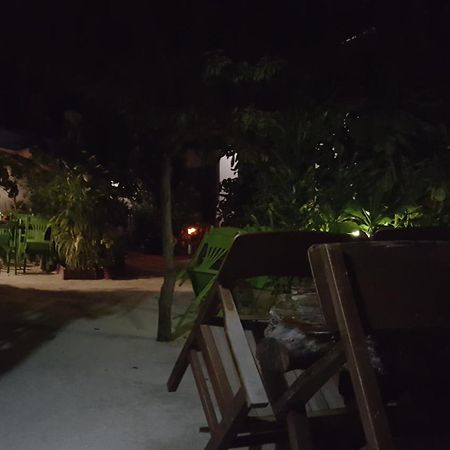 Maafushi View Hotel Exterior photo