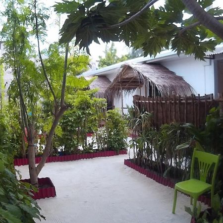 Maafushi View Hotel Exterior photo